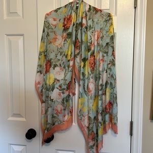 New with tag Talbots scarf 100% viscose